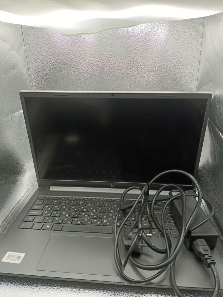 ноутбук F+ Flaptop I-Series FLTP-5i5-8256-W (Intel UHD) в Томск