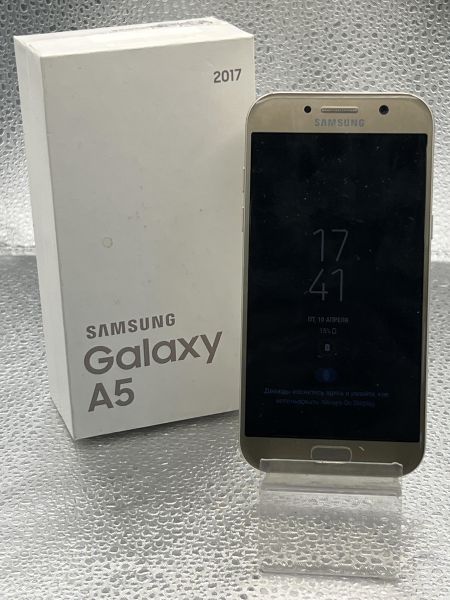 Купить Samsung Galaxy A5 2017 3/32GB (A520F) Duos в Томск за 2600 руб.