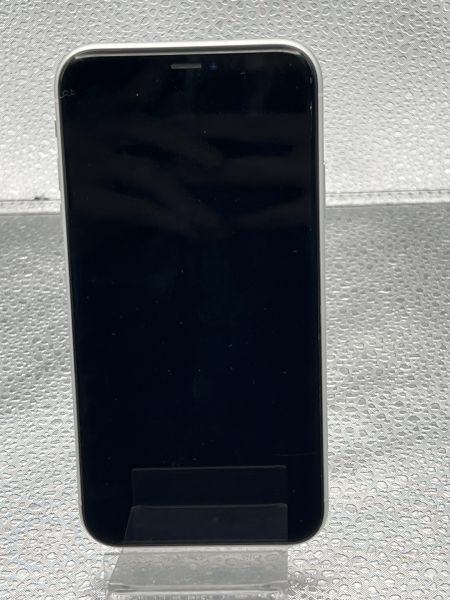 Купить Apple iPhone XR 64GB в Томск за 4200 руб.