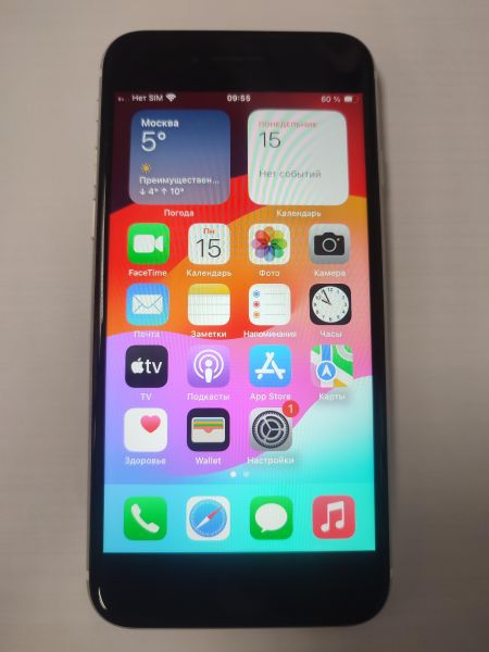 Купить Apple iPhone SE 2nd gen. 2020 64GB в Новосибирск за 9699 руб.