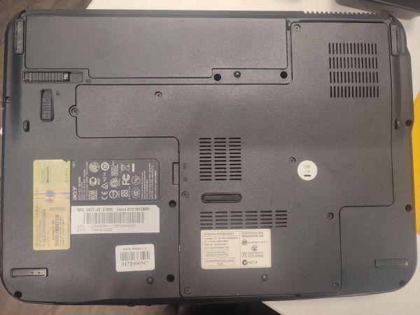 Купить Acer Aspire 4315-051G08MI (Celeron 530/HDD 80 GB) в Новосибирск за 3500 руб.