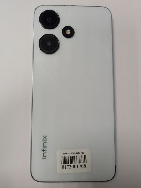 Купить Infinix Hot 30i 4/64GB (X669D) Duos в Новосибирск за 5399 руб.