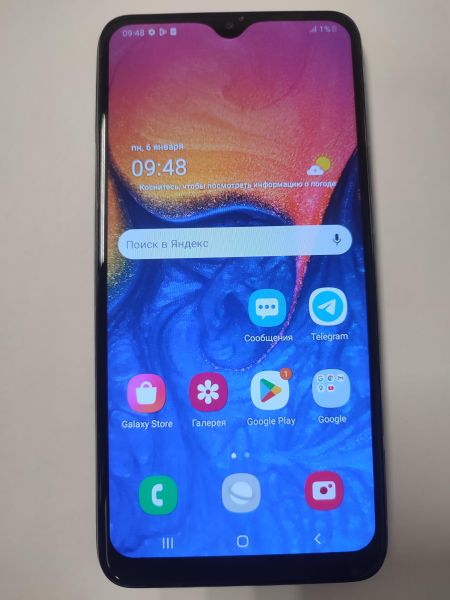 Купить Samsung Galaxy A10 2019 2/32GB (A105F) Duos в Новосибирск за 2199 руб.