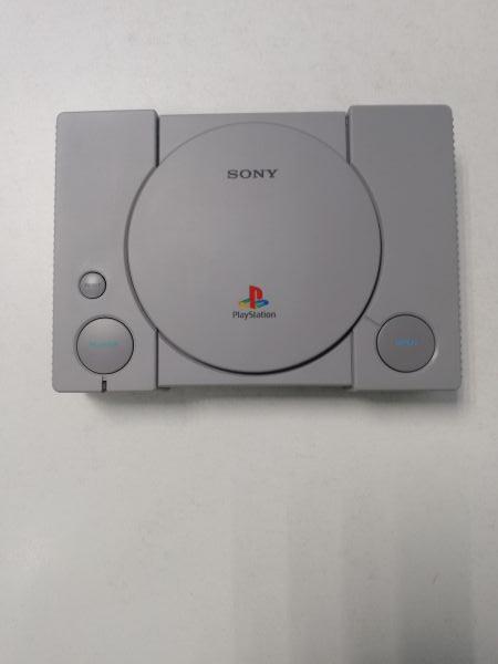 Купить Sony PlayStation Classic (SCPH-1000R) в Новосибирск за 2550 руб.