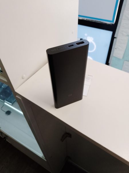 Купить Xiaomi 10W Wireless Power Bank 10000 (WPB15PDZM) в Новосибирск за 1100 руб.