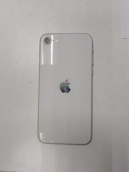Купить Apple iPhone SE 3rd gen. 2022 64GB в Новосибирск за 17350 руб.