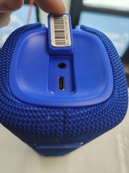 Купить Xiaomi Mi Portable Bluetooth Speaker 16W (MDZ-36-DB) в Новосибирск за 1350 руб.