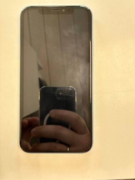 Купить Apple iPhone XR 128GB в Новосибирск за 12400 руб.