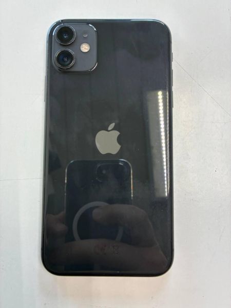 Купить Apple iPhone 11 64GB в Новосибирск за 12400 руб.