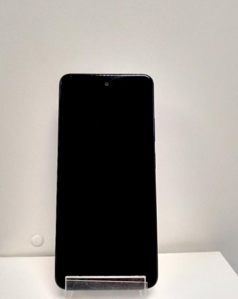 Купить Infinix Smart 8 3/64GB (X6525) Duos в Новосибирск за 4000 руб.
