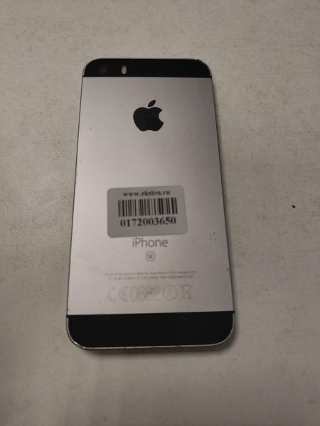 Купить Apple iPhone SE 1st gen. 2016 32GB в Новосибирск за 2600 руб.