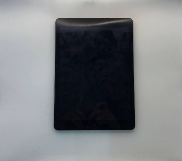 Купить Apple iPad Air 1 2013 16GB (A1475/MD791) (с SIM) в Новосибирск за 2200 руб.