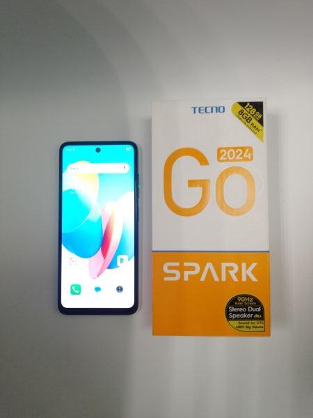 Купить TECNO Spark Go 2024 4/128GB (BG6) Duos в Новосибирск за 5100 руб.