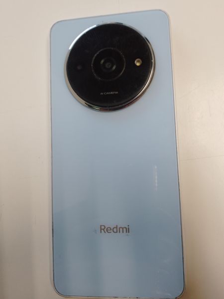 Купить Xiaomi Redmi A3x 3/64GB (24048RN6CG) Duos в Новосибирск за 3700 руб.