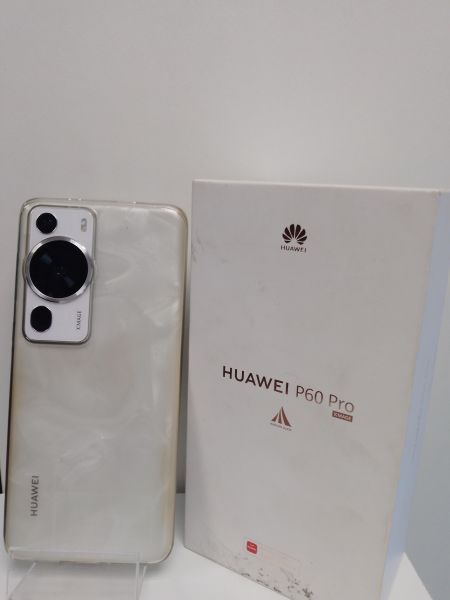 Купить Huawei P60 Pro 8/256GB (MNA-LX9) Duos в Новосибирск за 28750 руб.