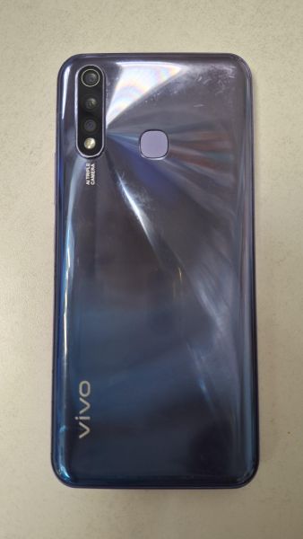 Купить Vivo Y19 (1915) Duos в Новосибирск за 4500 руб.