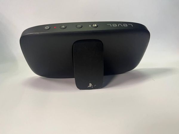 Купить Samsung Level Box Slim EO-SG930 в Новосибирск за 800 руб.