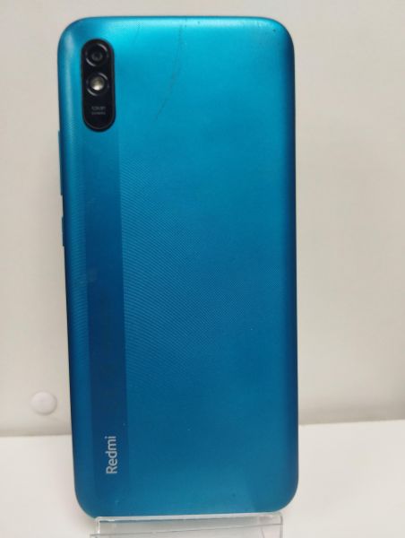 Купить Xiaomi Redmi 9A 2/32GB (M2006C3LG/M2006C3LI) Duos в Новосибирск за 2200 руб.