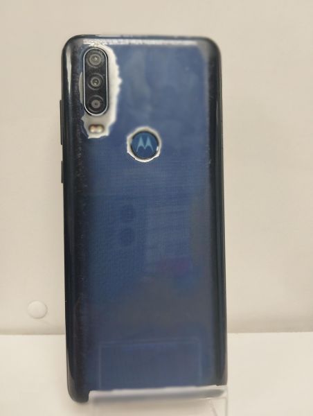 Купить Motorola One Action 4/128GB (XT2013-2) Duos в Новосибирск за 4600 руб.