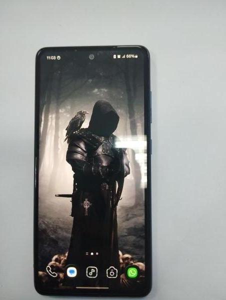 Купить Samsung Galaxy A52 4/128GB (A525F) Duos в Новосибирск за 6500 руб.