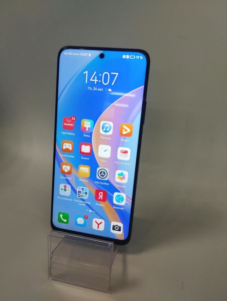 Купить Huawei Nova Y90 4/128GB (CTR-LX1) Duos в Новосибирск за 4500 руб.