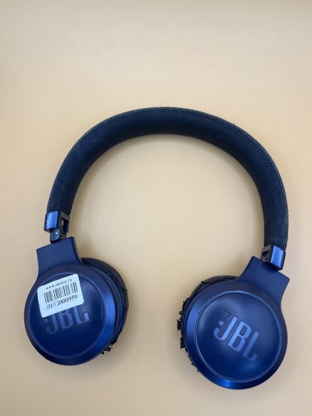 Купить JBL Live 460NC в Усть-Илимск за 1049 руб.