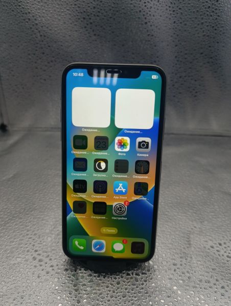 Купить Apple iPhone X 256GB в Усть-Илимск за 10199 руб.