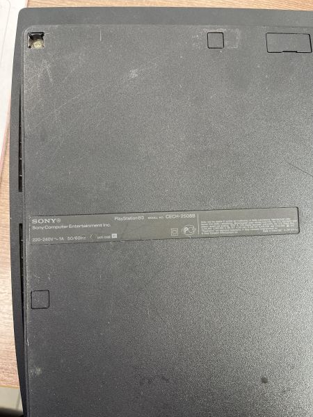 Купить Sony PlayStation 3 Slim 500GB (CECH-2508B) в Усть-Илимск за 6100 руб.