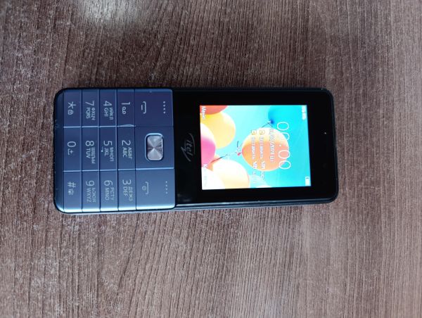 Купить Itel IT5250 Duos в Усть-Илимск за 550 руб.