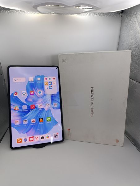 Купить Huawei MatePad Pro 11 256GB (GOT-W29) (без SIM) в Усть-Илимск за 23350 руб.