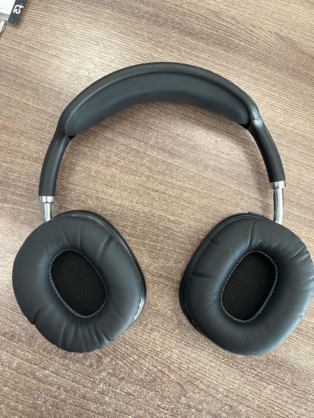Купить Hoco W35 Air в Усть-Илимск за 850 руб.
