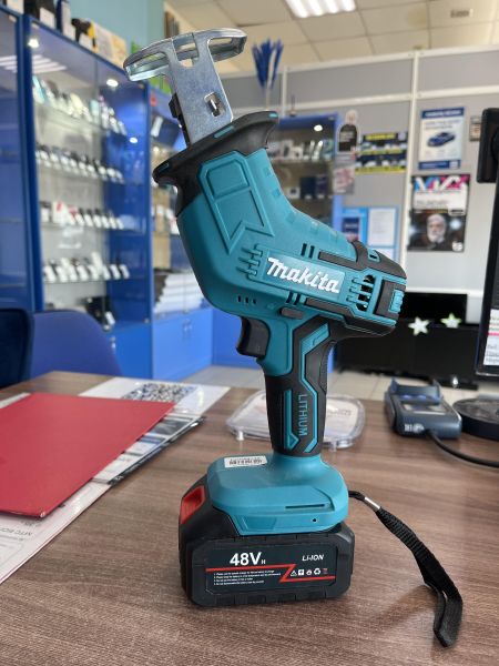 Купить Реплика Makita с СЗУ (сабельная пила) в Усть-Илимск за 1300 руб.