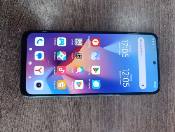 Купить Xiaomi Redmi Note 10 4/64GB (M2101K7AG) Duos в Усть-Илимск за 4650 руб.