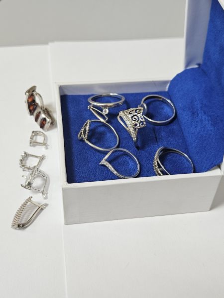 Купить Лом или горсть серебро 925 13,49g, вес изделия 18.73g в Иркутск за 1150 руб.