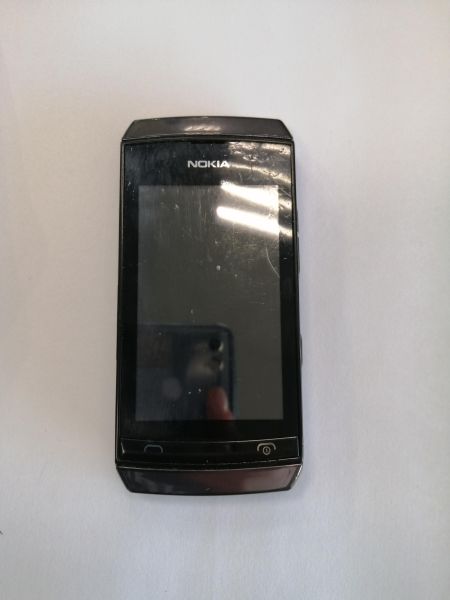 Купить Nokia 305 Asha (RM-766) Duos в Усть-Илимск за 700 руб.