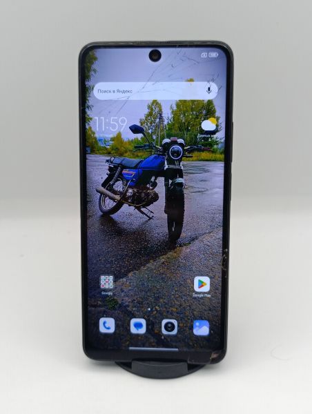 Купить Xiaomi Redmi Note 11 Pro+ 5G 6/128GB (21091116UG) Duos в Усть-Илимск за 2100 руб.