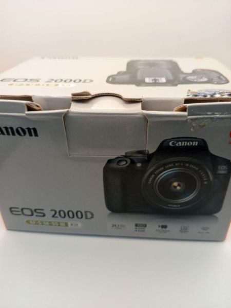 Купить Canon EOS 2000D (DS126741) kit с СЗУ в Усть-Илимск за 17400 руб.