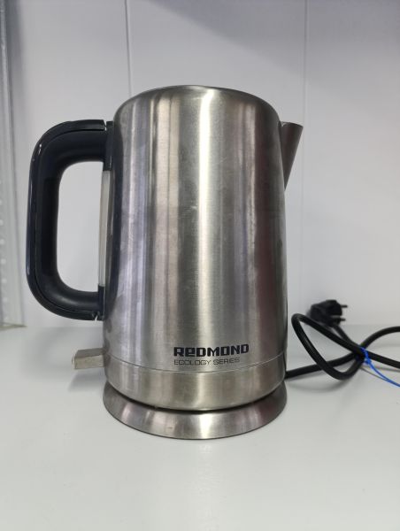 Купить Redmond RK-M1262 в Усть-Илимск за 600 руб.