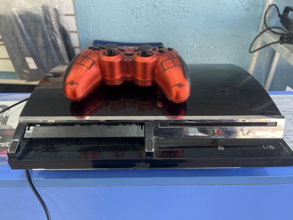 Купить Sony PlayStation 3 55GB (CECHC08) в Шелехов за 7300 руб.