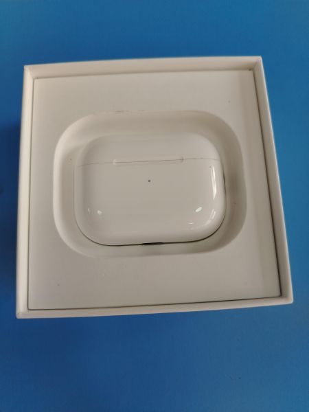 беспроводные наушники Apple AirPods Pro 2 (A2931, A2698, A2699) в Шелехов