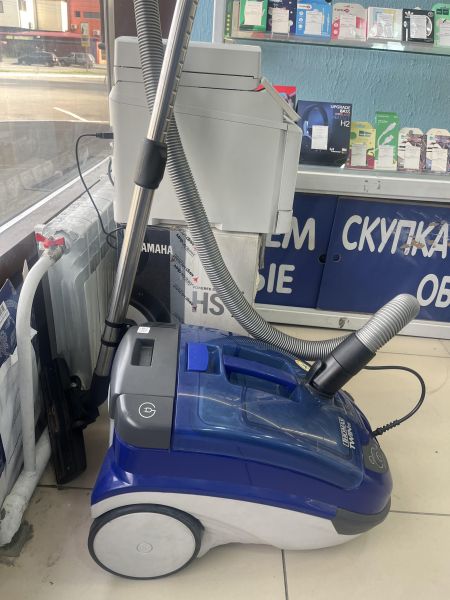 Купить Thomas Twin TT Aquafilter 788530 в Шелехов за 6399 руб.