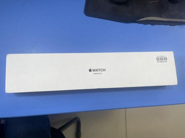 Купить Apple Watch Series 3 42mm (A1859) с СЗУ в Шелехов за 1700 руб.