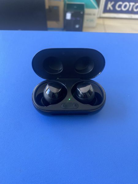 Купить Samsung Galaxy Buds+ (SM-R175) в Шелехов за 2499 руб.