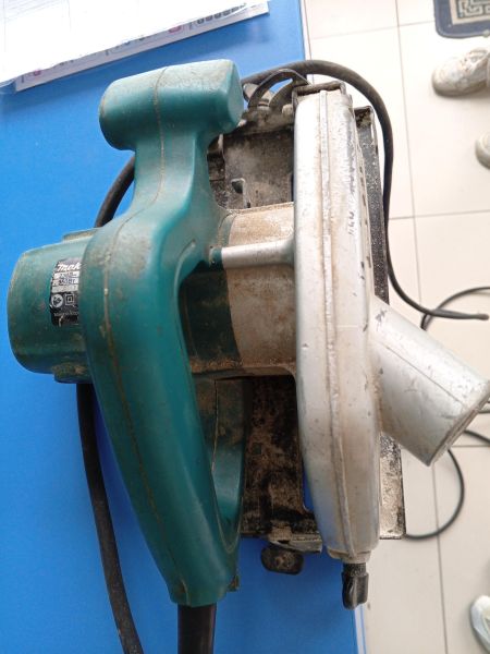 Купить Makita 5604R в Шелехов за 4100 руб.