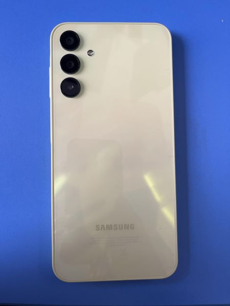 Купить Samsung Galaxy A15 6/128GB (A155F) Duos в Шелехов за 8650 руб.