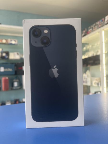 Купить Apple iPhone 13 128GB в Шелехов за 27550 руб.