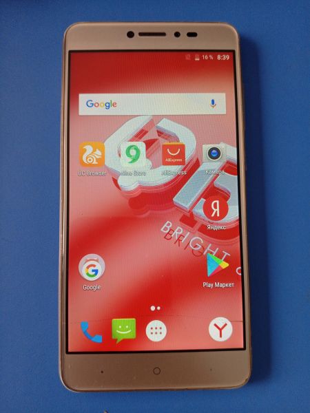Купить BQ 5204 Strike Selfie Duos в Шелехов за 1550 руб.