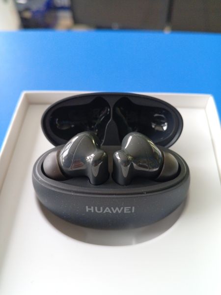 Купить Huawei Freebuds 5i (T0014) в Шелехов за 1400 руб.