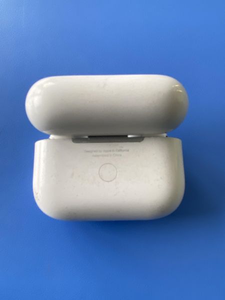 Купить Реплика Apple AirPods Pro 2  (A2931, A2698, A2699, A3047, A3048, A3049) в Шелехов за 750 руб.