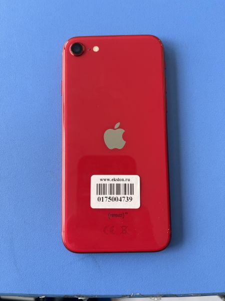 Купить Apple iPhone SE 2nd gen. 2020 128GB в Шелехов за 8200 руб.